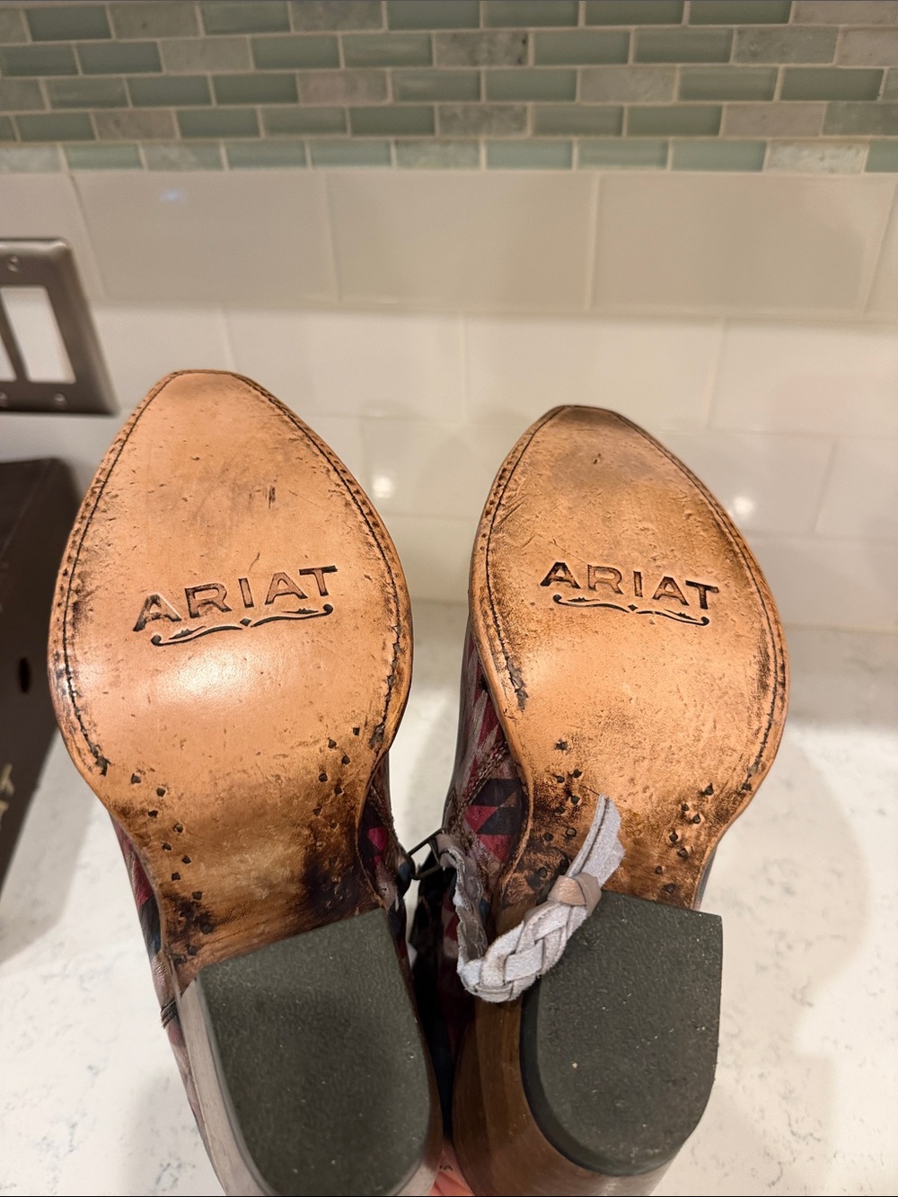 New in Box Ariat Teal Red Blue Southwestern Geometric Western Ankle Boots size 8 - Picture 9 of 10